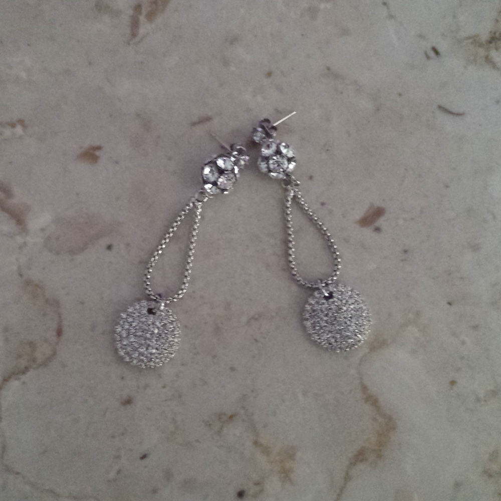 Silver Rhinstone Earrings